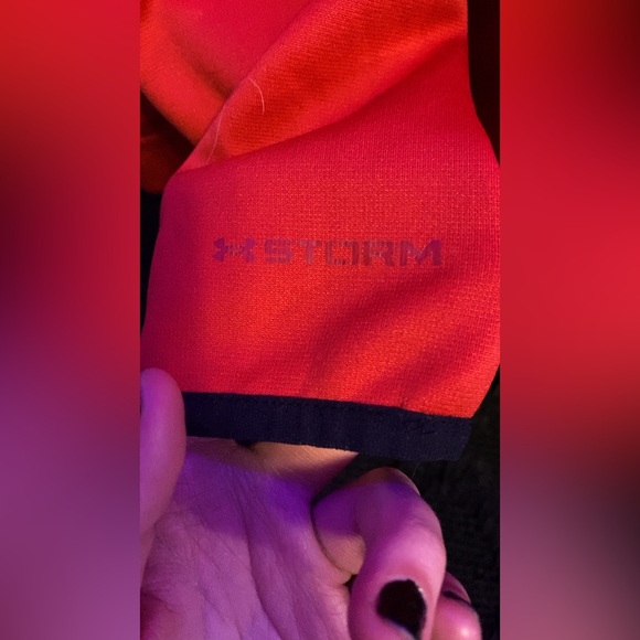 red under armor hoodie - Picture 9 of 13